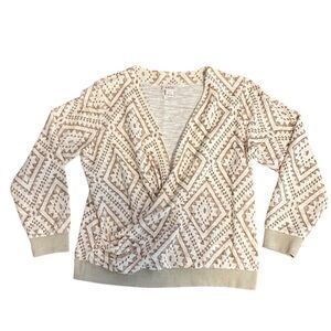 Ariat Women's Primitive Pullover top